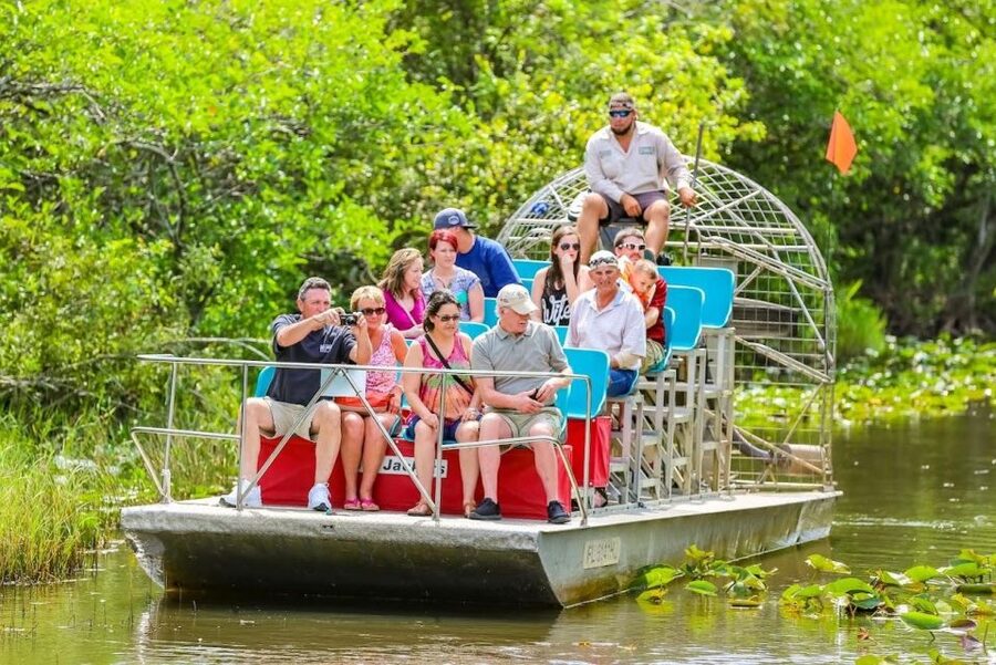 From Miami: Everglades Wildlife Show, Airboat & Bus Transfer - Biscayne Bay and Millionaire’s Row