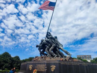 Washington and Philadelphia 1-Day Tour