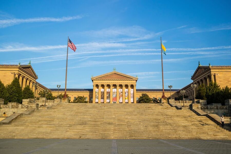 From New York City: Washington and Philadelphia 1-Day Tour - The road to Philadelphia and the lunch break
