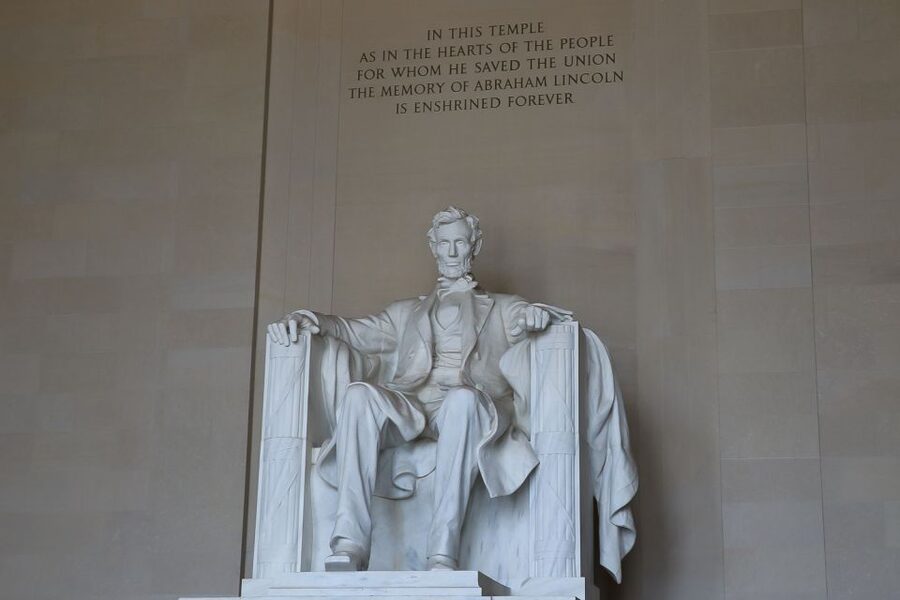 From NYC: Guided Day Trip to Washington DC by Van or Bus - The long road south from Manhattan