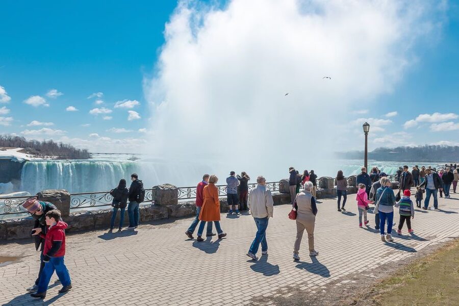 From NYC: Niagara Falls Full-Day Tour with Maid of the Mist - The long ride through upstate New York