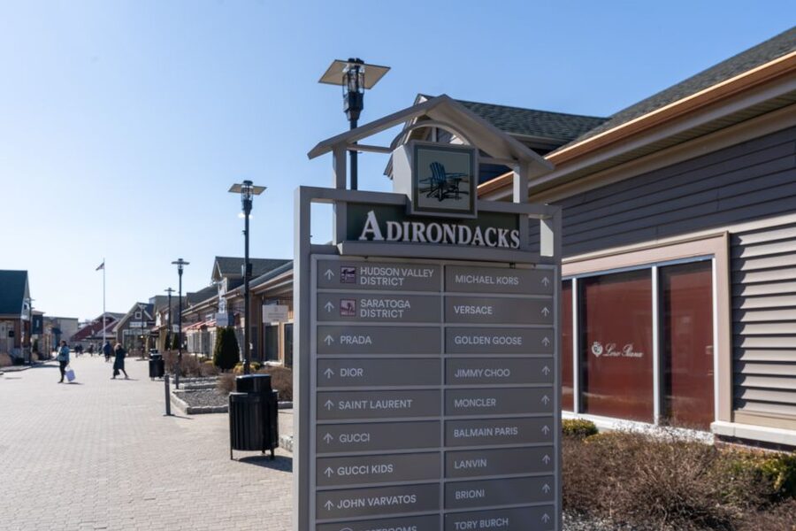 From NYC: Woodbury Common Premium Outlets Shopping Tour - Who should book this Woodbury Common trip?