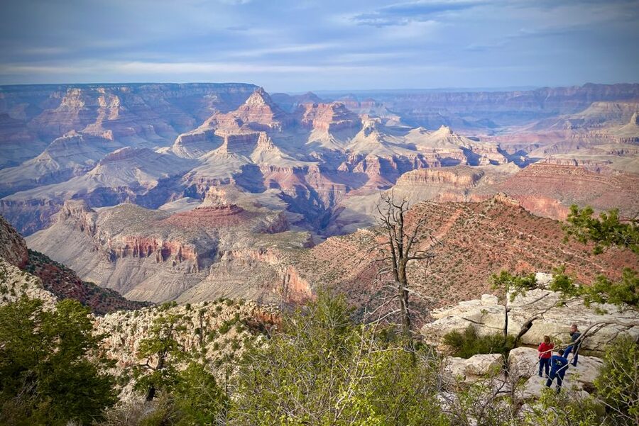 From Phoenix: Grand Canyon with Sedona Day Tour - Sedona and the red rocks