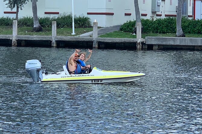 Ft. Lauderdale Mini Powerboat Rental. Canal, Yacht, Mansion Tour - What the experience does best