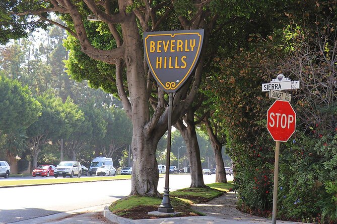 Full-Day LA Tour: Santa Monica, Hollywood and Beverly Hills - Beverly Hills and Rodeo Drive: a possible bonus, not a sure stop