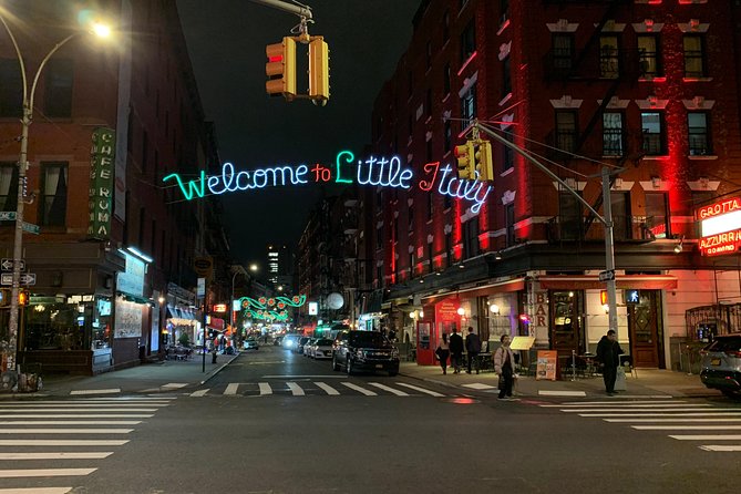 Gangsters and Ghosts Tour New York City - West Village mansions and the ghost-story turn