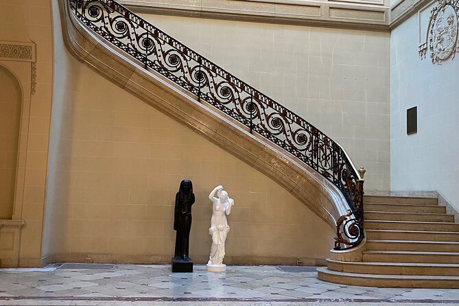 Gilded Age Mansions Tour in New York - A rescued building at 1040 Fifth Avenue
