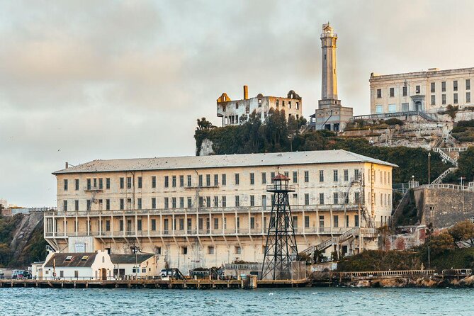 Golden Gate Bridge Muir Woods Sausalito with Optional Alcatraz - Key points to know before booking