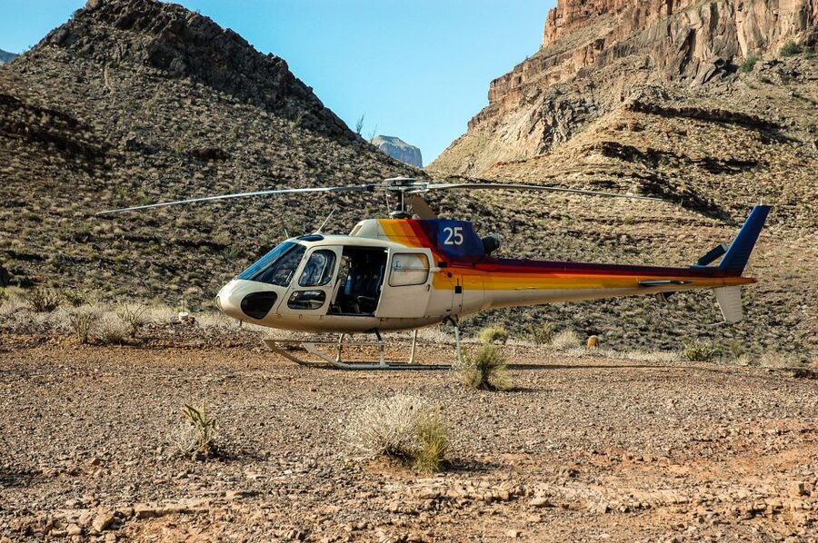 Grand Canyon Village: Helicopter Tour & Hummer Tour Options - Weather, delays, and how to plan around them