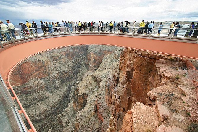Grand Canyon West + Hoover Dam Photo Stop + Optional Skywalk Tour - The 5:00 to 6:00 am pickup test
