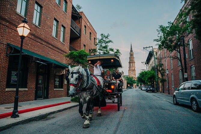 Haunted Evening Horse and Carriage Tour of Charleston - The first trot through Charleston’s old walled city