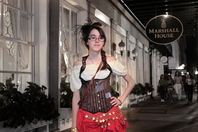 Haunted Savannah Booze and Boos Ghost Walking Tour - How the three-hour pace feels