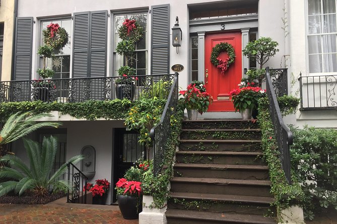 Heart of Savannah History Walking Tour - 2hr - Chippewa Square and Savannah’s movie connection