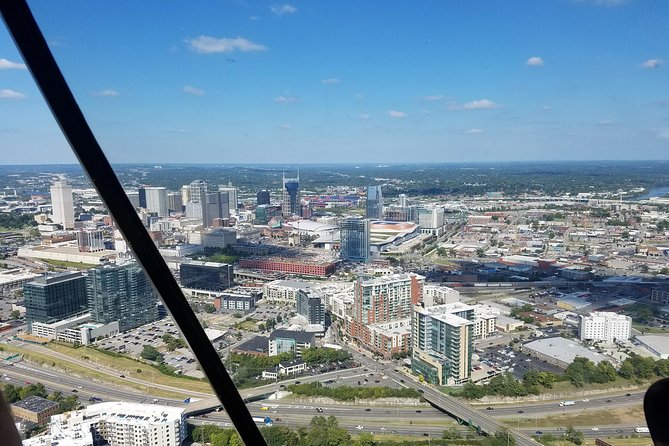 Helicopter Tour of Downtown Nashville - What the pilot adds to the flight