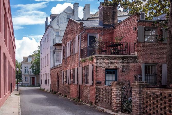 Hidden Alleyways and Historic Sites Small-Group Walking Tour - South of Broad and Charleston’s residential side