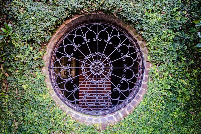 Highlights of Charleston Guided Walking Tour - St. Philip’s Church begins the story