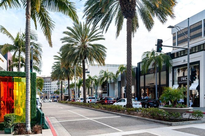 Hollywood, Beverly Hills and Celebrity Homes Open Air Van Tour - Riding in the open-air van