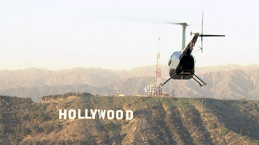 Hollywood & Beverly Hills Celebrity Helicopter Tour - The first look at Beverly Hills from above