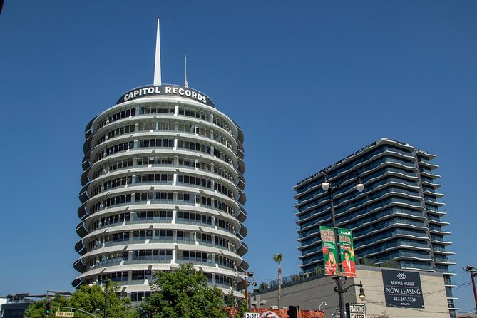 Hollywood Open Bus Tours - Chasing views of the Hollywood Sign