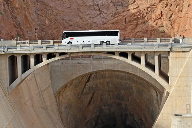 Hoover Dam Tour from Las Vegas with Hot Breakfast - The guides make the biggest difference
