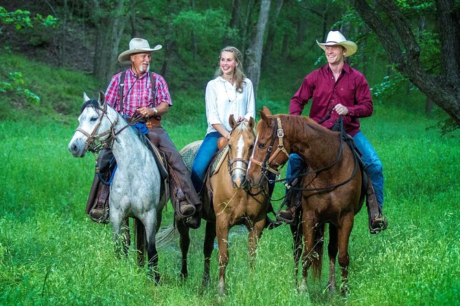 Horseback Riding on Scenic Texas Ranch near Waco - Quick takeaways for your ranch ride