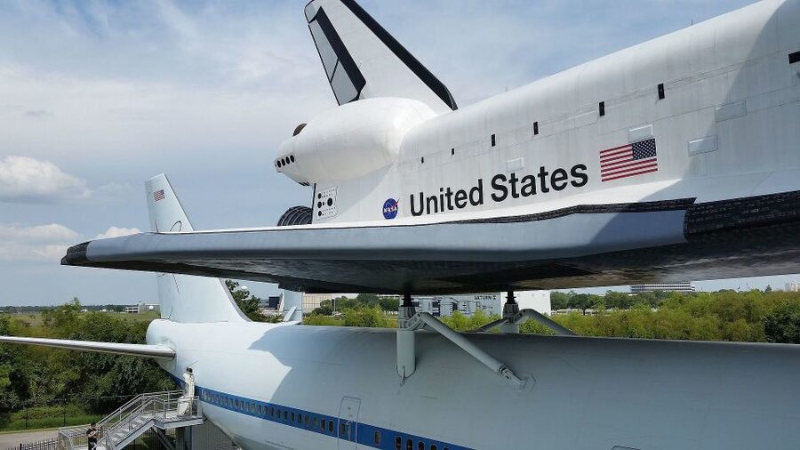 Houston: City Tour and NASA Space Center Admission Ticket - Taking the Tram to Mission Control
