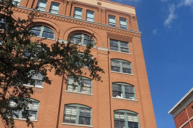 JFK Assassination and Museum Tour with Lee Harvey Oswald Rooming House - Transport, group size, and the pace