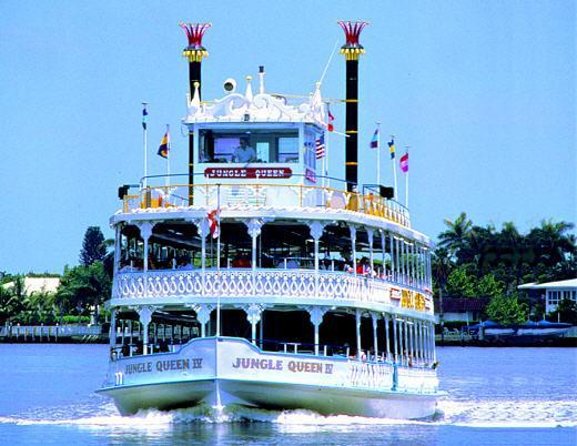 Jungle Queen Riverboat 90-Minute Narrated Sightseeing Cruise in Fort Lauderdale - Why Fort Lauderdale is best seen from the New River