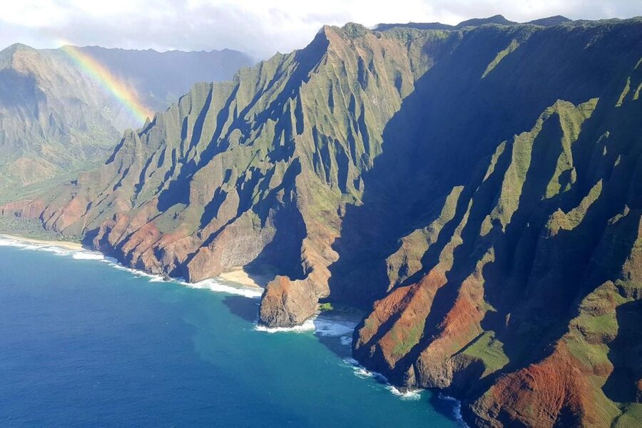Kauai: Air Tour of Na Pali Coast, Entire Island of Kauai - The pilot narration adds more than place names
