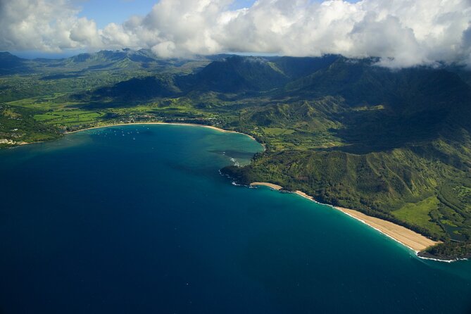 Kauai Airplane Tour: Na Pali Coast, Waterfalls & Window Seats - Who should book this flight?