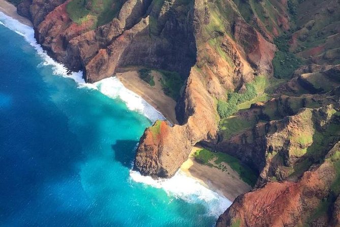 Kauai Deluxe Sightseeing Flight - Along the Full Na Pali Coast