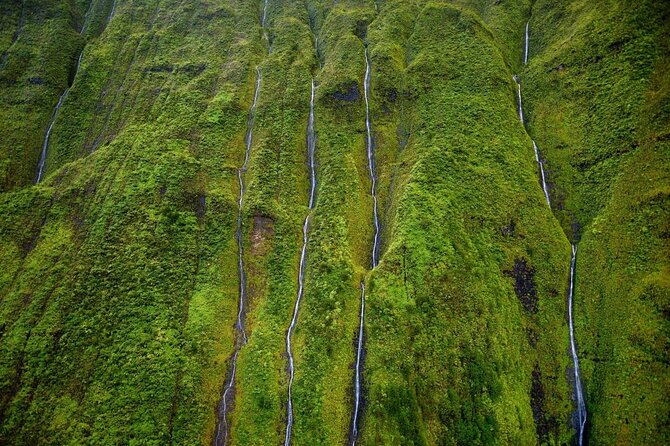 Kauai: Hughes 500 4-Passenger Doors-Off Helicopters - Is $369 a fair price?