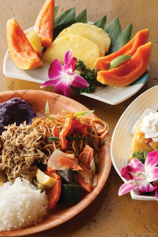 Kauai: Luau Kalamaku with Buffet Dinner & Show - Tips for Making the Night Better