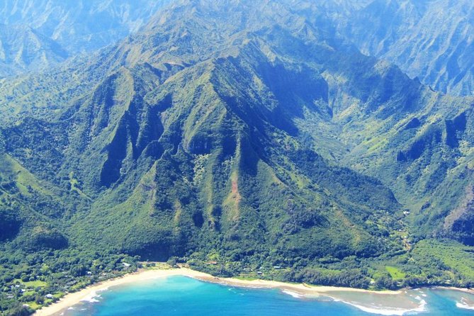 Kauai Private Doors-Off Helicopter: Ultimate Waterfalls & Canyons - Waialeale Crater and the Walls of Tears