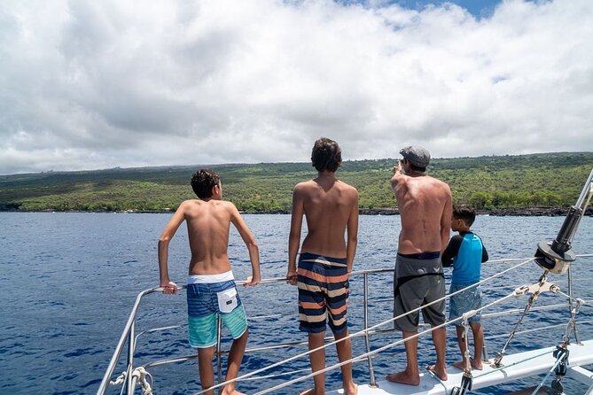 Kealakekua Bay (Captain Cook Monument) Snorkel and Sail Adventure - Getting into the water at the marine sanctuary