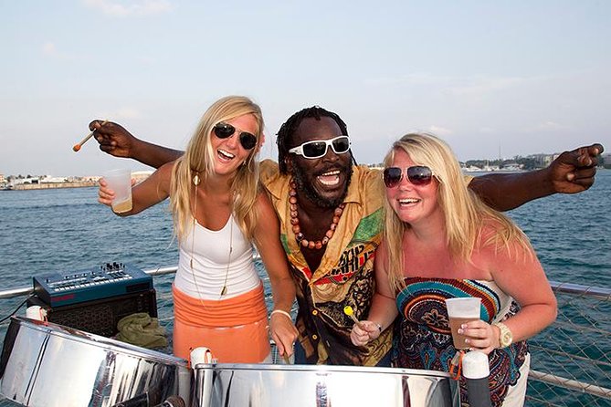 Key West Sunset Cruise: Dinner, Live Music & Drinks Included - Dinner in the air-conditioned cabin