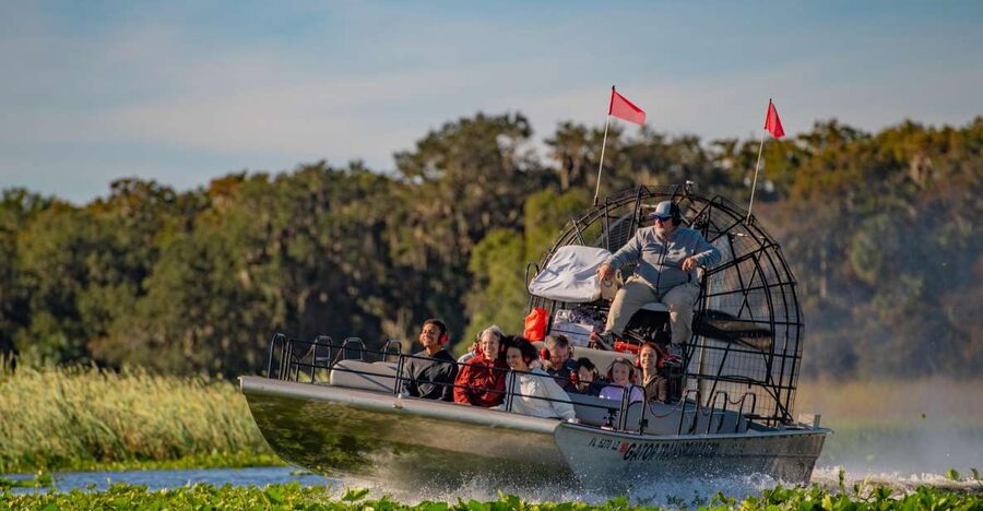 Kissimmee: Boggy Creek Airboat Ride with Optional Meal - The Jororo Native American Village