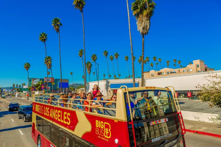 LA: Hop-on Hop-off Tour by Open-top Bus with 19 Stops - Blue Route: Santa Monica Pier and coastal time