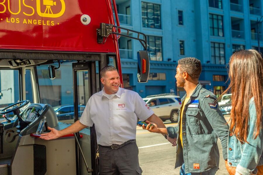 LA: Hop-on Hop-off Tour by Open-top Bus with 19 Stops - Celebrity homes and the optional TCL tour