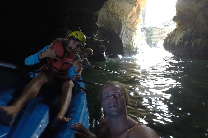 La Jolla Sea Caves Kayak Tour For Two (Tandem Kayak) - The return surf ride