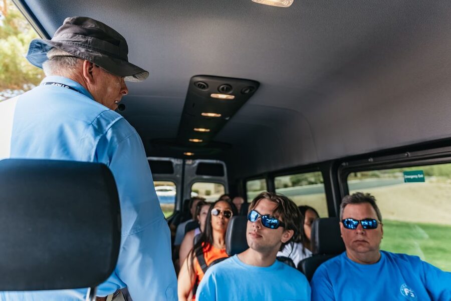 Las Vegas: 3-Hour VIP Hoover Dam Small-Group Mini Tour - What the guides add to the experience