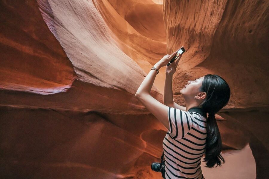 Las Vegas: Antelope Canyon & Horseshoe Bend Tour with Pickup - Food, comfort, and what to pack