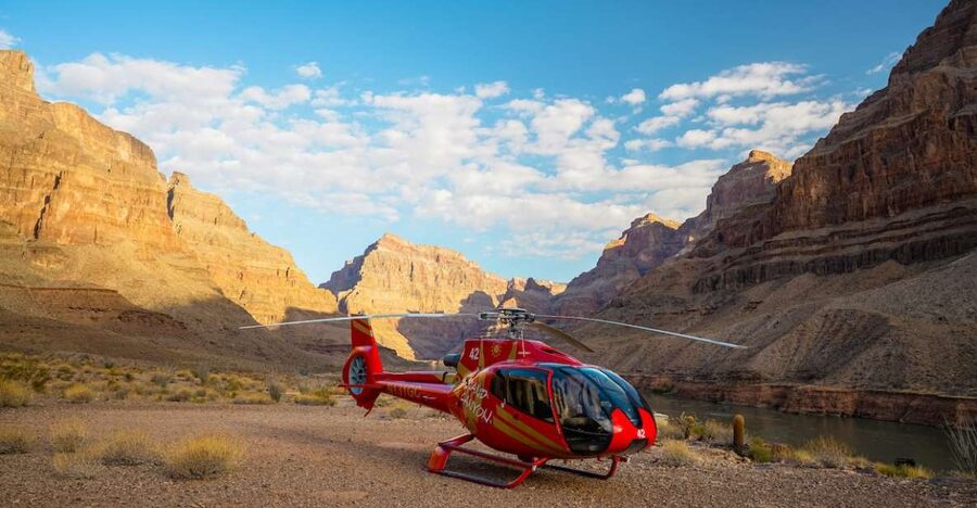 Las Vegas: Grand Canyon Helicopter Landing Tour - Why this Grand Canyon flight is worth considering