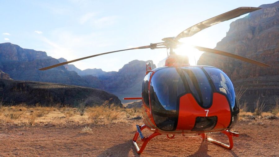 Las Vegas: Grand Canyon Helicopter Landing Tour - The return flight and the sunset option