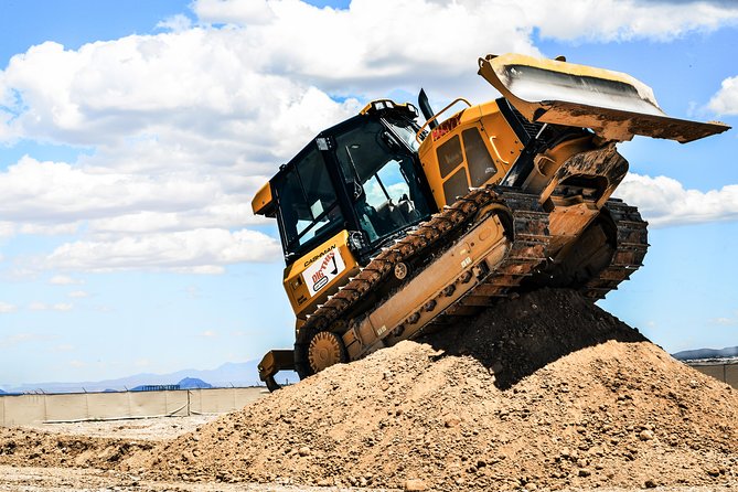 Las Vegas Heavy Equipment Playground: Dig, Push, and Play! - Why this Las Vegas activity is different