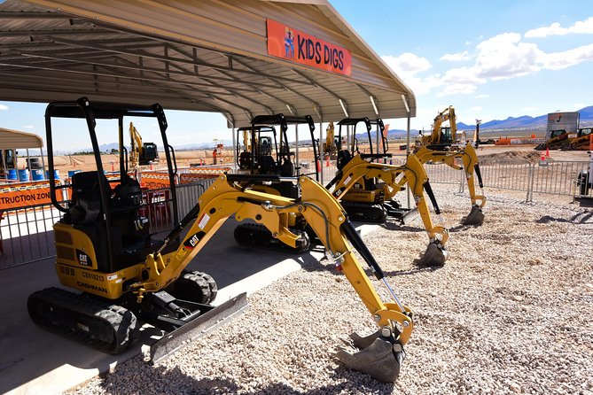 Las Vegas Heavy Equipment Playground: Dig, Push, and Play! - Choosing your machine and session