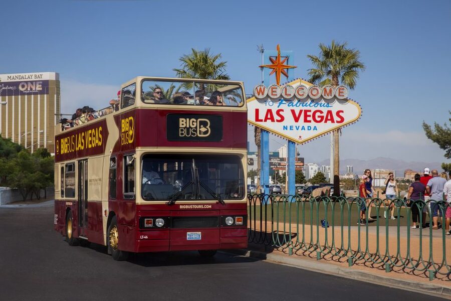 Las Vegas: Hop-on Hop-off Sightseeing Tour by Open-Top Bus - The Strip route, from MGM Grand to the Las Vegas sign