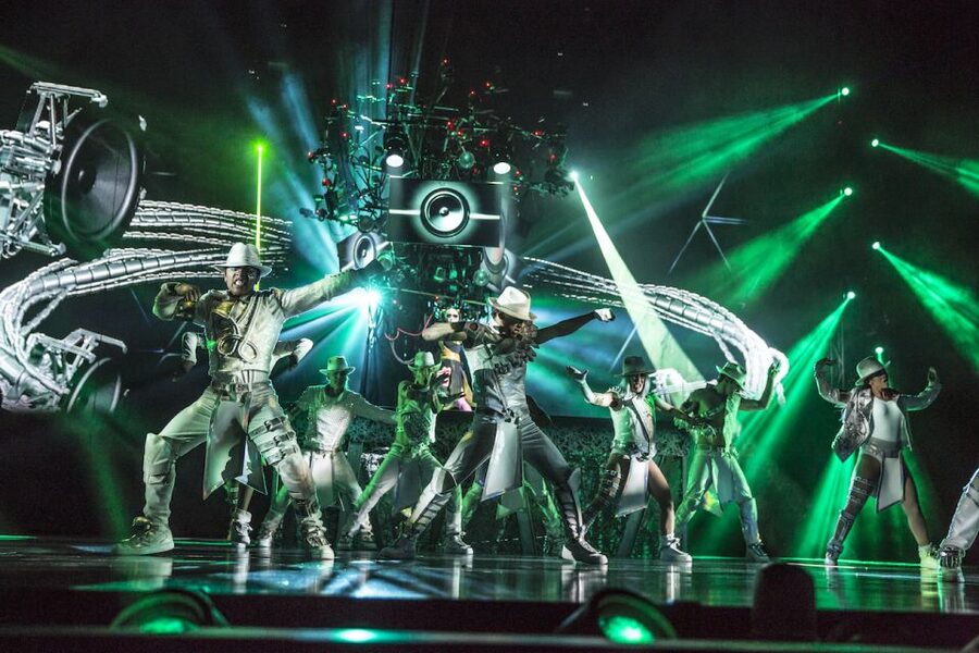 Las Vegas: Michael Jackson ONE by Cirque du Soleil Ticket - Michael Jackson’s music gets a physical makeover
