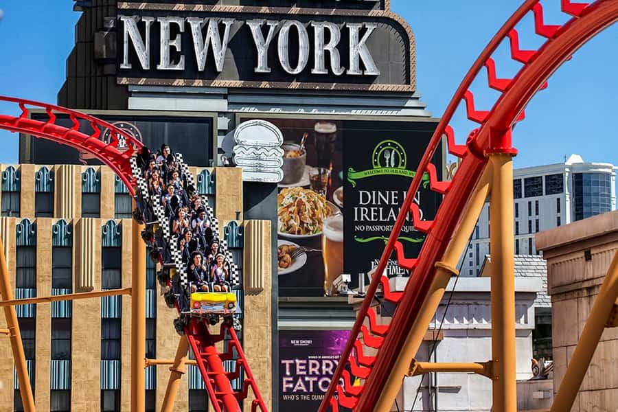 Las Vegas: New York-New York Hotel Big Apple Coaster Ride - Finding the Coaster Inside New York-New York