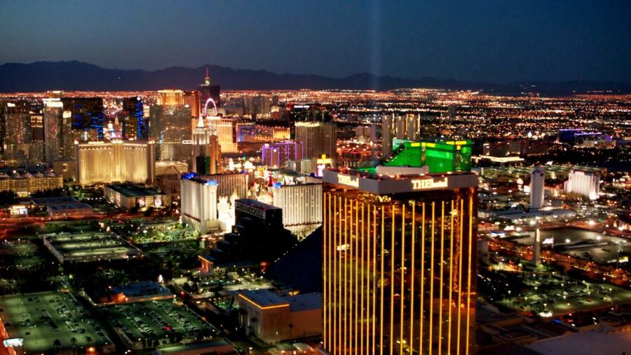 Las Vegas: Night Helicopter Flight over Las Vegas Strip - Check-in, safety, and the six-seat helicopter